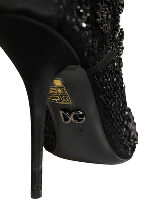 Botines negros de malla adornados