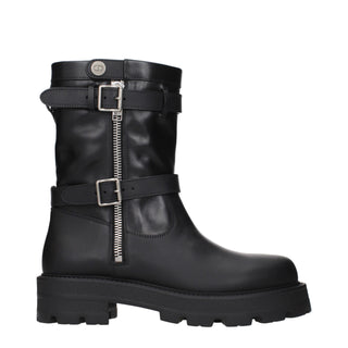 Botines de cuero negro