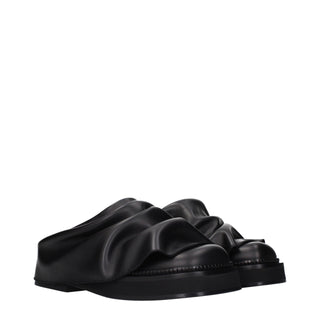 Zapatillas de cuero negras