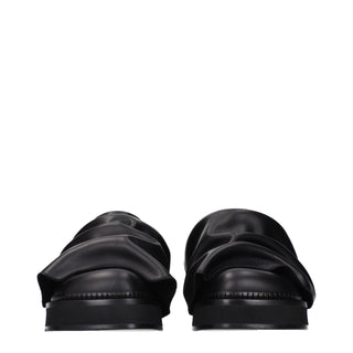 Zapatillas de cuero negras