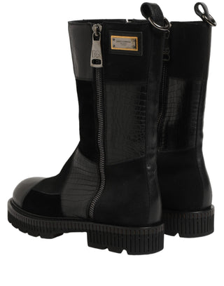 Botas de cuero negro con parche hasta media pantorrilla