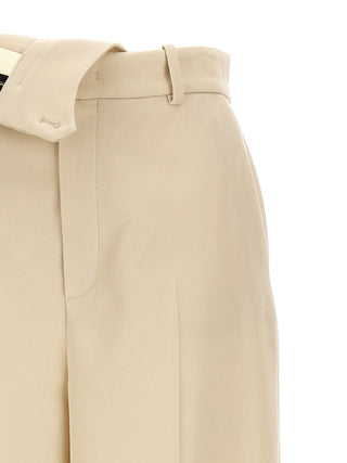 Pantalones casuales de lana beige