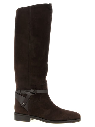 Botas de cuero marrón por encima de la rodilla