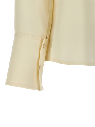 Blusa blanca de seda
