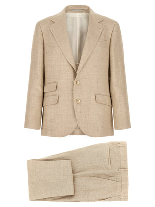 Traje de dos piezas de seda beige