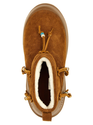 Botas planas de cuero de ante marrón