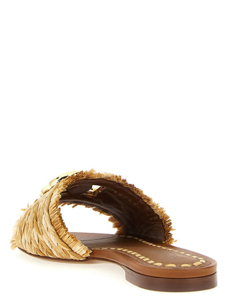 Sandalias planas marrones de rafia
