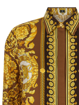 Blusa de seda dorada