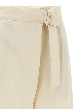 Pantalones casuales blancos de viscosa
