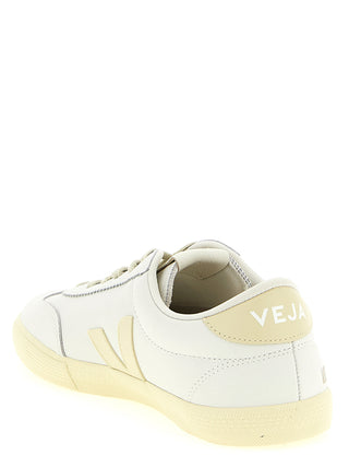Zapatillas blancas de piel de becerro