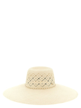 Sombrero de tela beige para el sol
