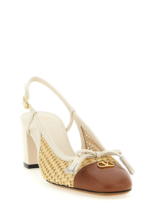 Zapatos de tacón medio beige de piel de cabra