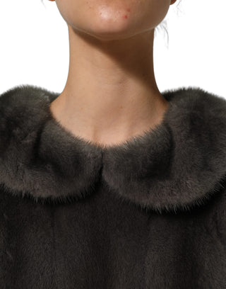 Blusa gris oscuro de visón con cuello redondo