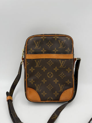 LOUIS VUITTON DANUBE Monogram Handbag