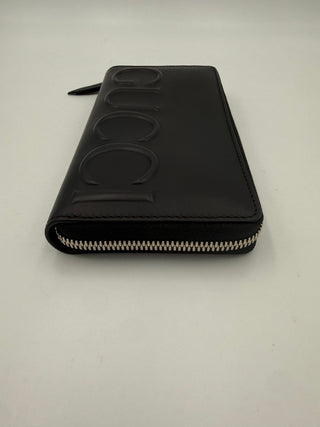 GUCCI Zip Black Front Logo Embossed Wallet