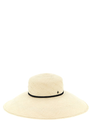 Sombrero de tela beige para el sol