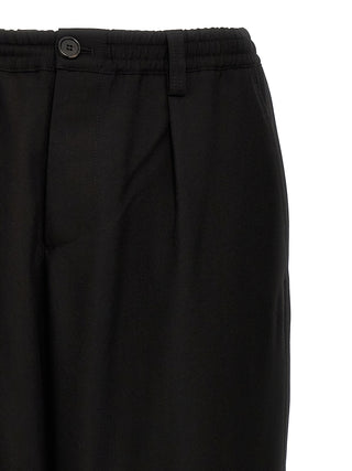 Pantalones cortos de lana virgen negra