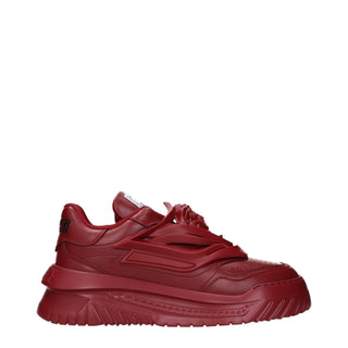 Zapatillas gruesas rojas de cuero