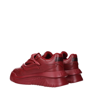 Zapatillas gruesas rojas de cuero
