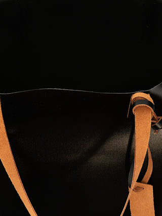 Bolso tote negro de polietileno