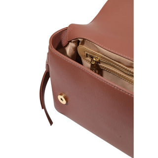 Bolso de mano marrón de polietileno