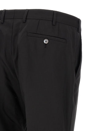 Traje de dos piezas negro de lana