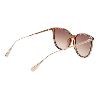 Gafas de sol marrones de plástico