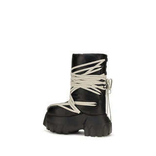 Black Calf Leather Bos Taurus Lace-Up Boots