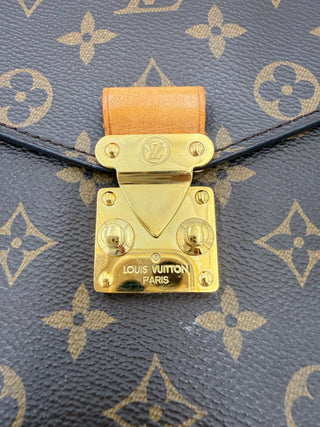 LOUIS VUITTON METIS Monogram Handbag