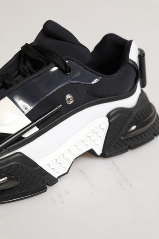 White Black Logo Airmaster Men Sneakers Shoes