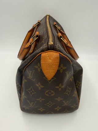 LOUIS VUITTON Speedy 25 Monogram Handbag
