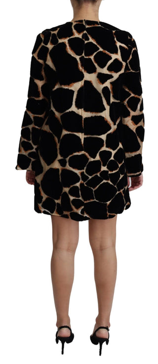 Vestido mini negro con estampado de jirafa