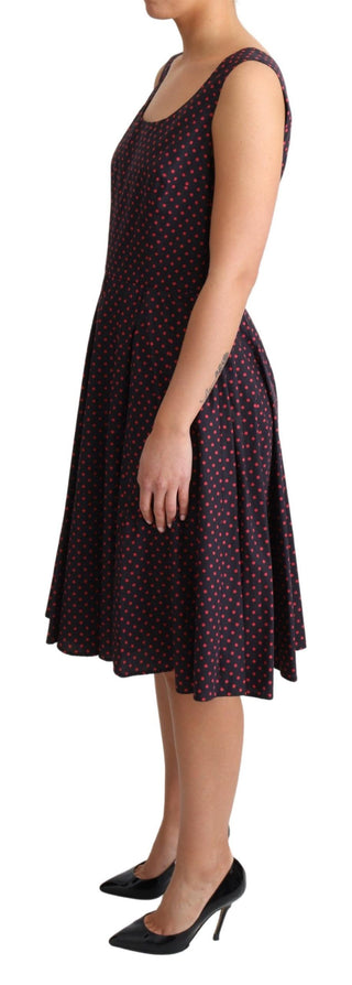 Rot-blau gepunktetes A-Linien-Kleid aus Baumwolle