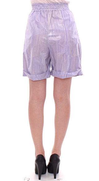 Lila knielange Wickelshorts