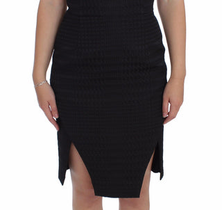 Vestido de fiesta negro de corte ajustado hasta la rodilla