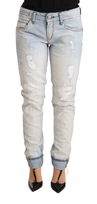 Jeans de mezclilla desgastados de algodón azul claro, dobladillo doblado