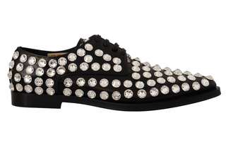 Schwarze Leder-Schnürschuhe mit Kristallen