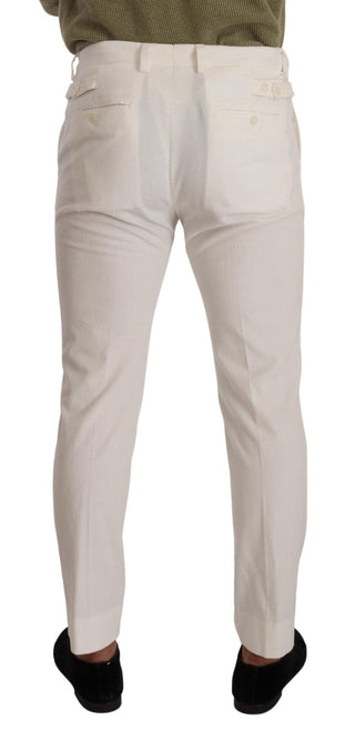 Weiße schmale Cordhose