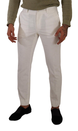 Weiße schmale Cordhose