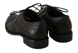 Zapatos formales de cuero marrón Derby con punta alada