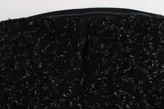 Vestido lápiz negro sin tirantes con adornos