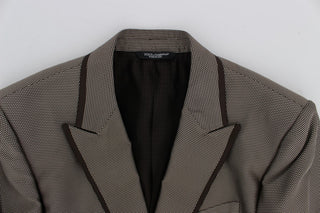 Blazer de seda marrón ajustado de dos botones