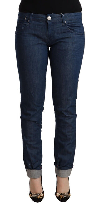 Jeans ajustados de mezclilla azul de algodón de cintura baja con dobladillo doblado