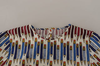 Weißer Baumwoll-T-Shirt-Bluse mit Bleistiftdruck