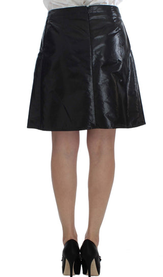 Schwarzer, zweiteiliger Anzug mit Rock und Blazer
