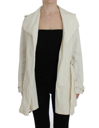 Weißer Trenchcoat