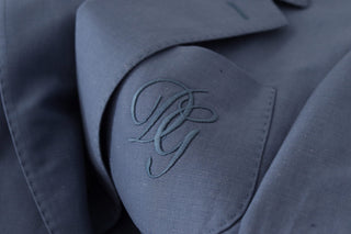 Blazer chaqueta azul de un solo botón con logo