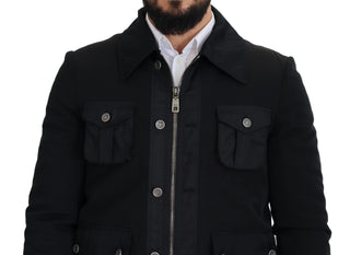 Chaqueta negra de lana con cuello y cremallera completa