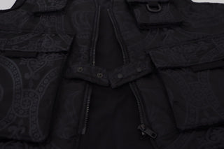 Chaqueta sin mangas negra de nailon con cremallera completa