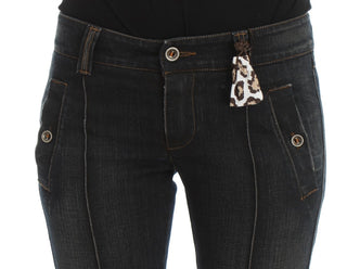 Jeans de algodón lavado azul de corte ajustado